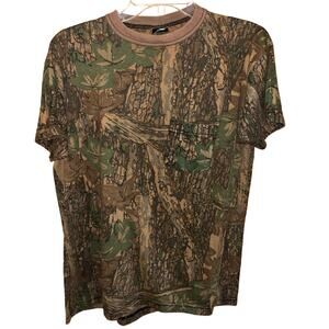 Vintage Ace Sportswear camo men’s t-shirt (large)